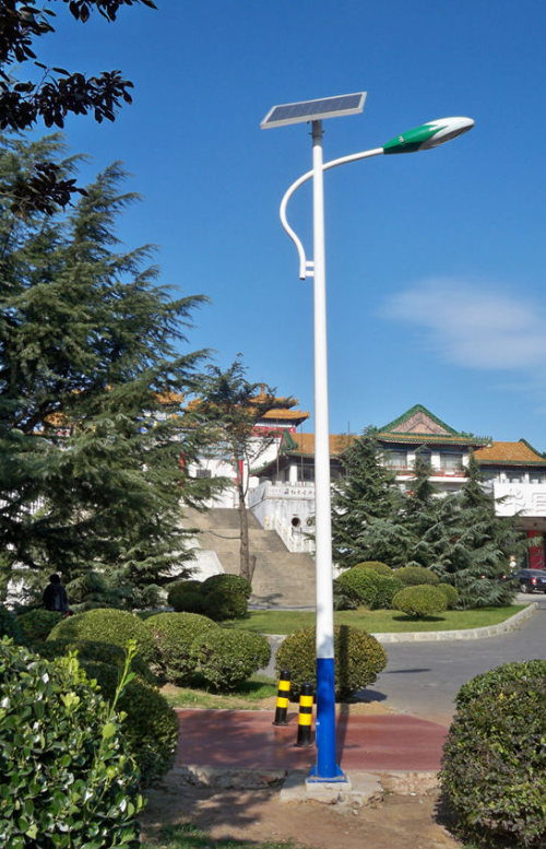 道路太陽能路燈你知道怎么選擇瓦數嗎？